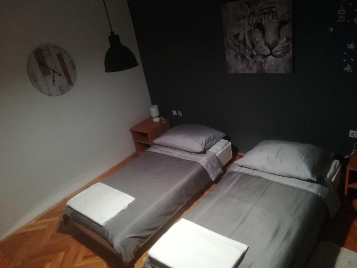 Apartmani Marin Вуковар Экстерьер фото