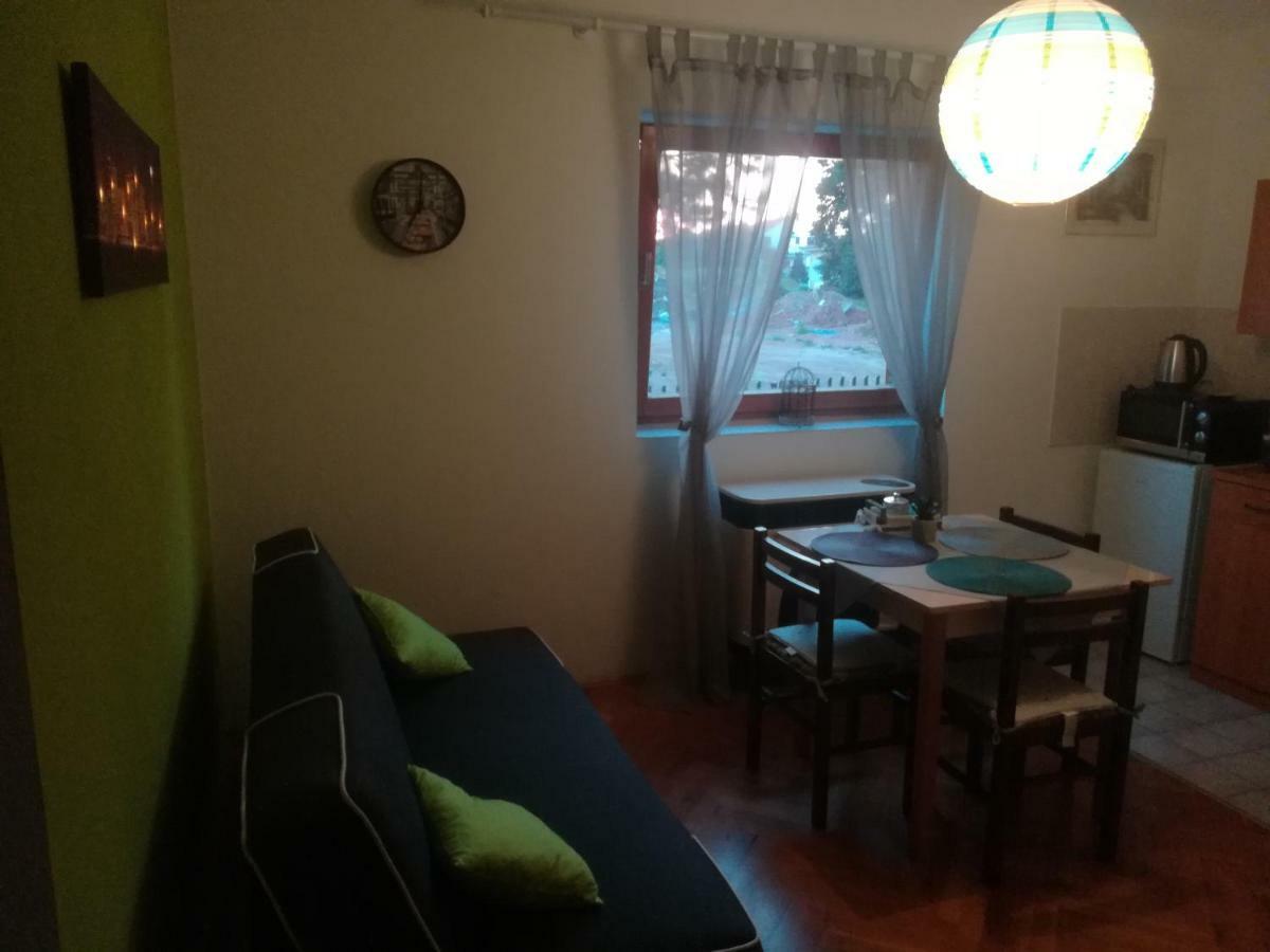 Apartmani Marin Вуковар Экстерьер фото